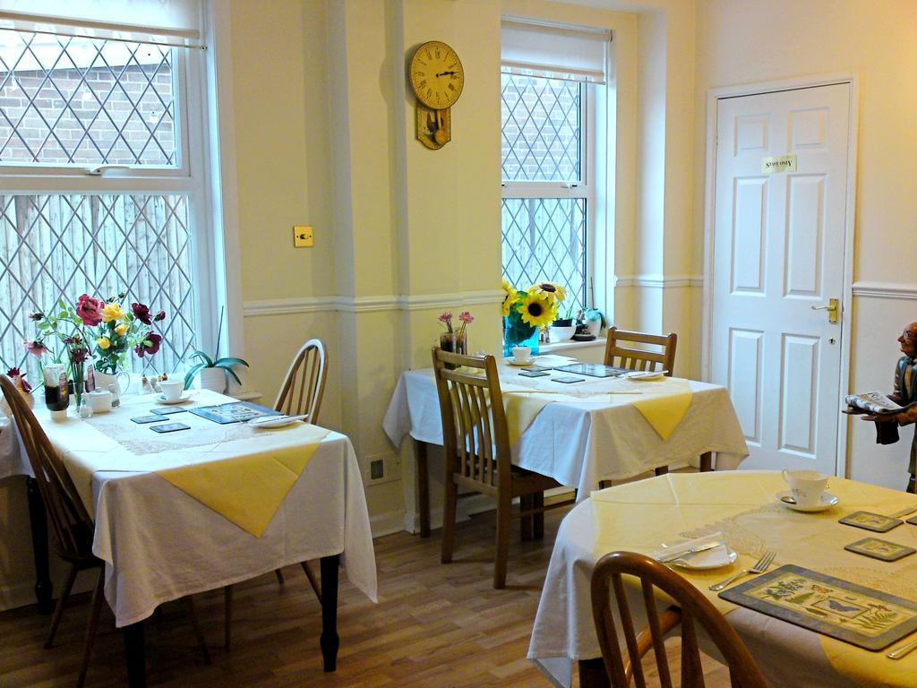 Bed and Breakfast Crestwell House Истли Экстерьер фото